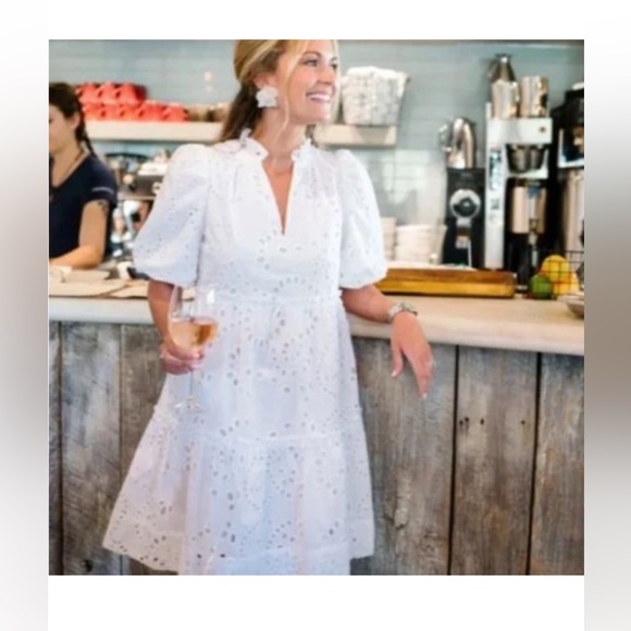 Tuckernuck Dresses & Skirts - Tuckernuck White Eyelet Lace Ruffle Dress Sizes S